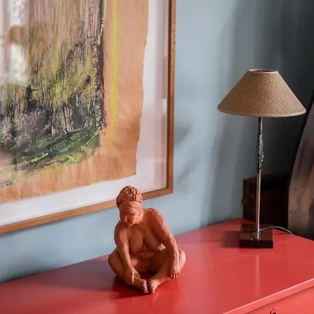 Veeve - Auteuil Refinement Apartment Paris